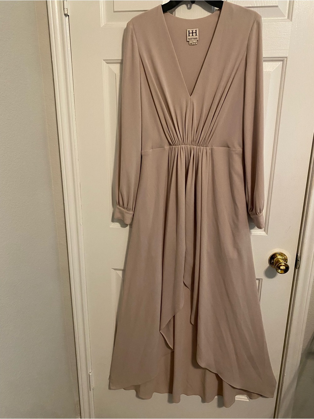 Sophisticated Haute Hippie Taupe V-Neck Long Sleeve Maxi Dress Size M